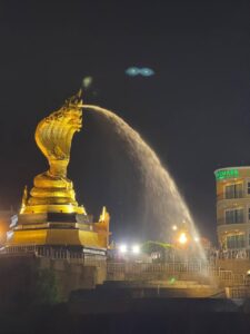 Paya Srisattanakarat: Der Mächtige Naga von Nakhon Phanom