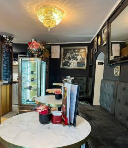 San Paolo Café: Die Verborgene Italienische Oase in der Dreiflüssestadt